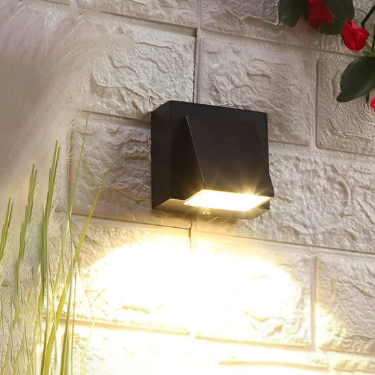 applique-murale-exterieur-sagitta-led_333359f8-ce1d-4166-94c4-44faec3ed45b