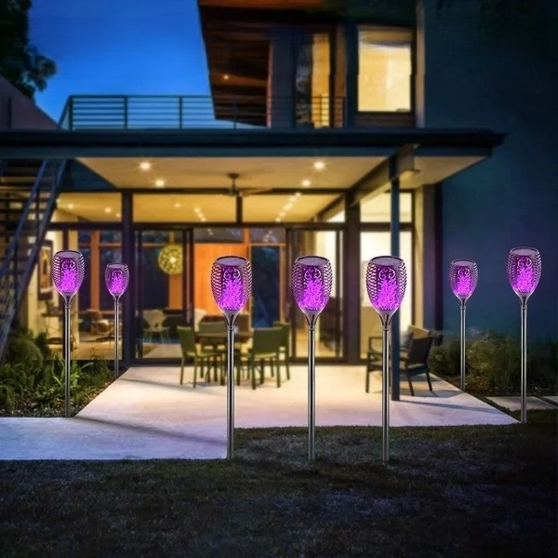 lampe-solaire-exterieur-flambeau-colore-moderne-1