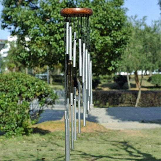 Carillon-a-vent-melodieux-artisanal-zen-bois-rouge-argente