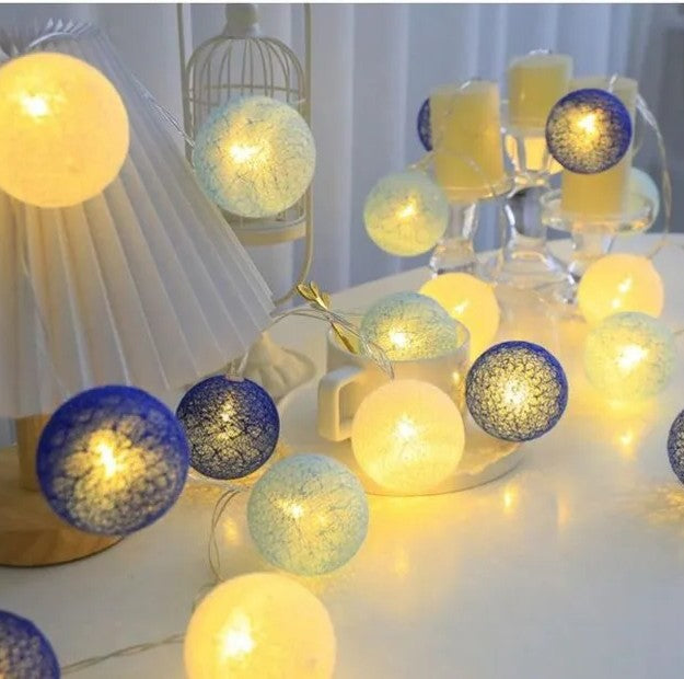 guirlande-lumineuse-gossypium-a-piles-bleu
