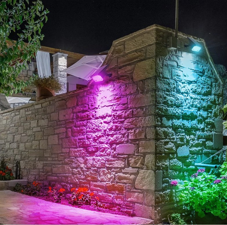projecteur-solaire-merak-moderne